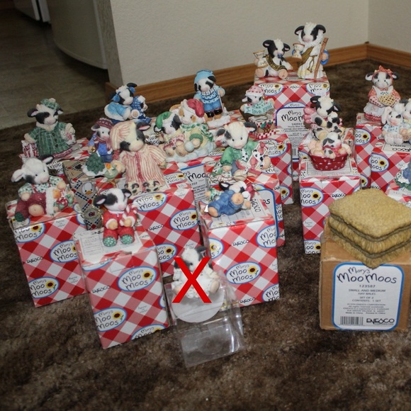 Mary Moo Moos Lot Of 33 -Random Assortment, Wedding Moo Set & Mary Moo Moo Frame - Picture 2 of 14